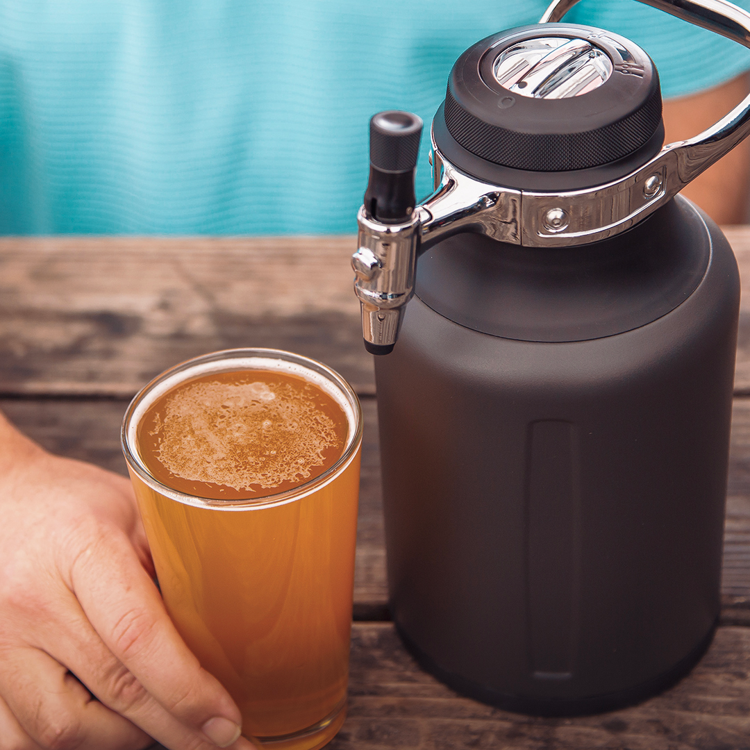 uKeg Go 64 Carbonated Growler with Tap | 2024 App-Enabled uKeg Go 64 Carbonated Growler with Tap | 2024 App-Enabled